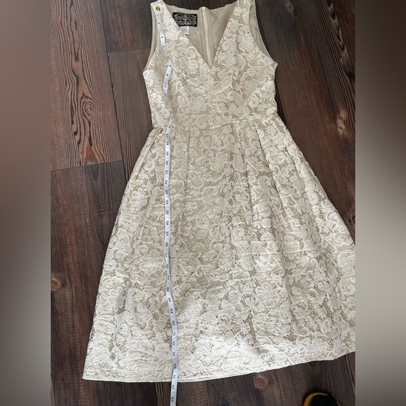 BHLDN James Coviello Dress / Anthropologie Cream and Gold shimmer - Picture 10 of 16